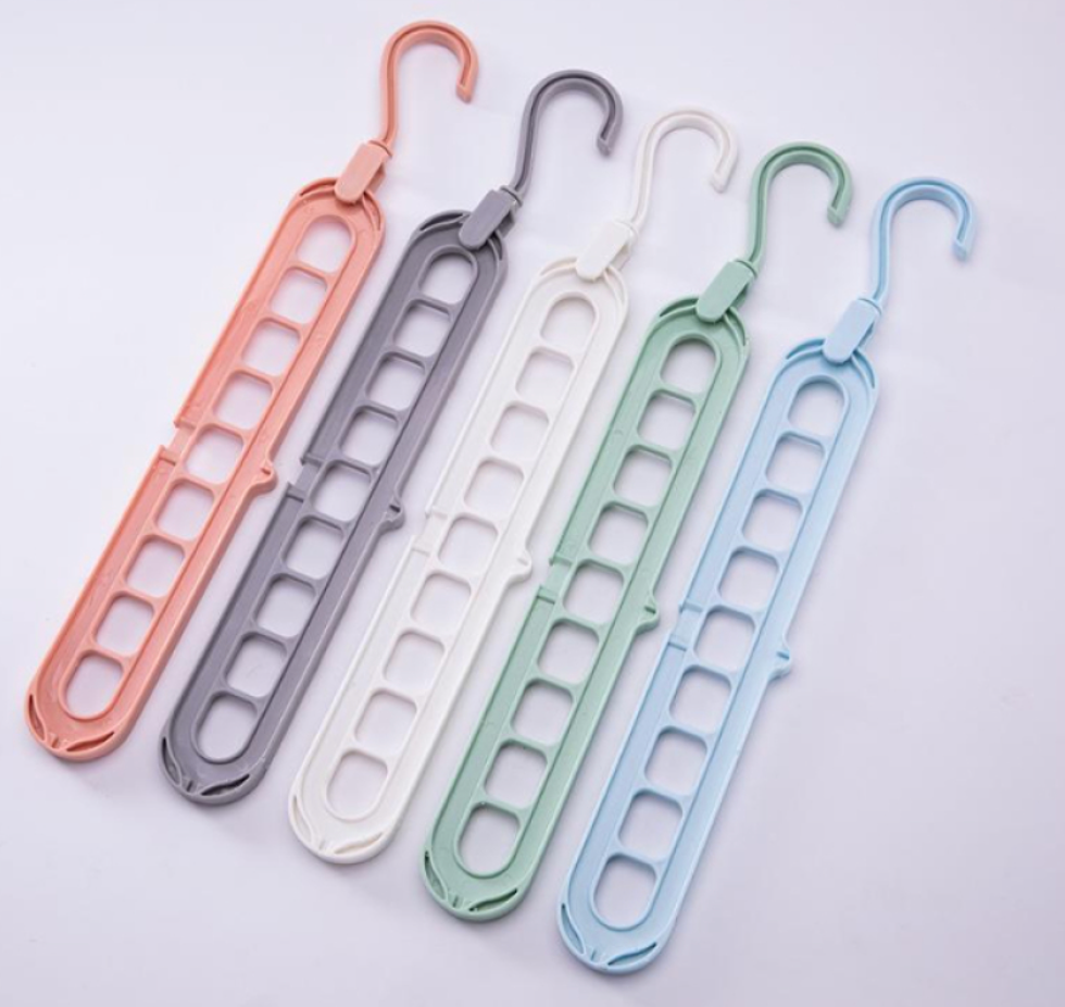 Collapsible Storage Coathangers